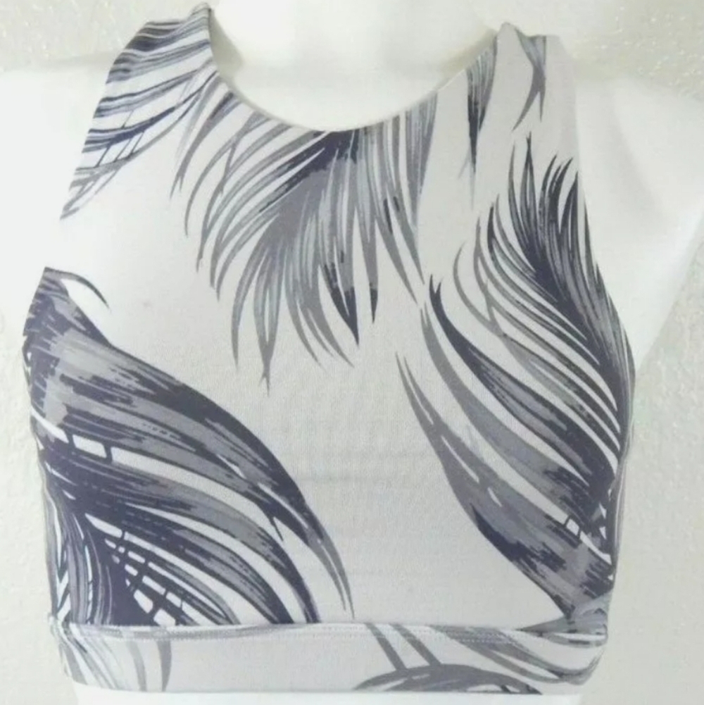 Spiritual Gangster High‎ Neck Palm Leaf Sports Bra